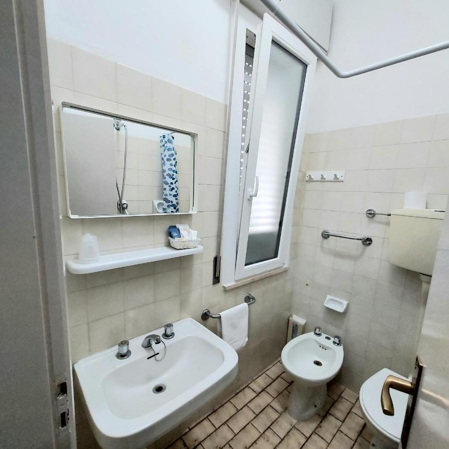 Hotel Villa Alberta B&B Cesenatico Ngoại thất bức ảnh